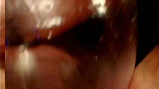 girl5 on webcam pees public outdoor amateur style