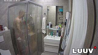 luuv couple kareflore and abbadon get steamy in the shower for their reality show 💦🛁😍