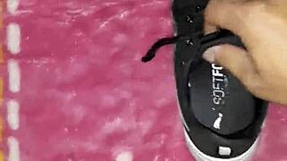 corrrida ennn tenis ohhh yeah foot fetish cumshot
