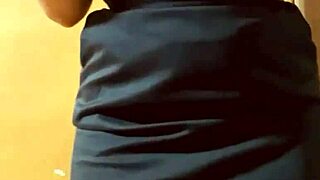secretaria cachonda grabs video of jefe pounding her tight latina pussy