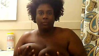 i'm indiana bbw goddess with big tits masturbating fat pussy