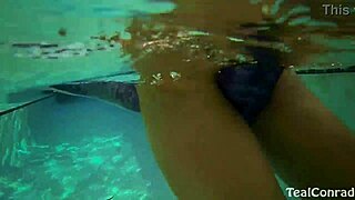 Big Tits Milf Vicky Vette Licks Clit By Poolside