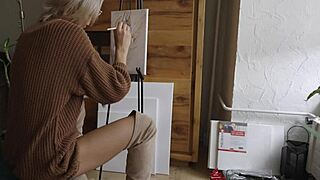 blonde babe in glasses paints her pretty pussy flower