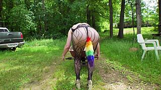 43-year-old wife's anus gets worshipped, plugged, and gaped in outdoor compilation