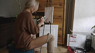 blonde babe in glasses paints her pretty pussy flower