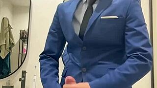 i'm hot daddy jerkin my monster cock in public toilet... bustin thick jizz everywhere!