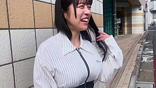 Japanese Amateur Licks Cock to Explosive Cumshot Finish
