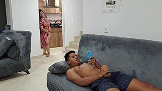 Whoa, hot mature stepmom gets railed by her young stepson! 🍑😈