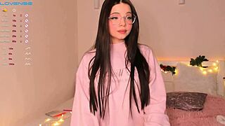 Petite Liza flaunts big tits in webcam chat