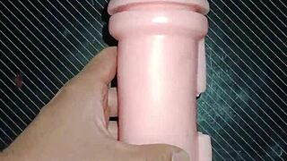 quieres ver esta mamada kissy con garganta profunda y corrida en vagina?
