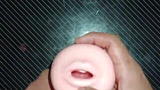 quieres ver esta mamada kissy con garganta profunda y corrida en vagina?