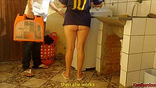 dona de casa casada offering her tight pussy to the washing machine repair guy bareback cuckold? housewife moans rough