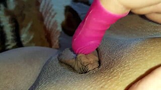 This toy hits my pussy way better than any tongue ever could