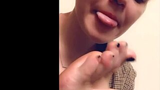 check out this sexy 18 year old girl's hot feet preview