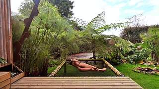 This big oiled colombian ass bounces wild on bbc