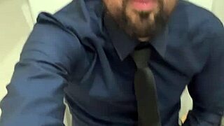 Watch hung daddy stroke his massive cock till beast cum