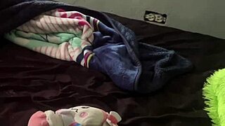 me masturbating to fresh lesbian orgy squirt with astarioth
