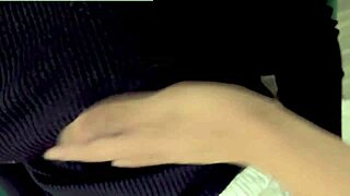 Indian bhabhi sucks husband's throbbing penis deep! Homemade passion explodes!