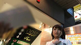 Wow! Secret Idol Facial in Akihabara!