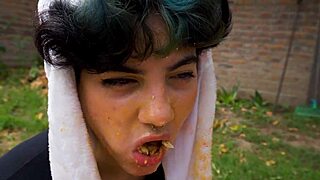 Lara Pukes In Outdoor Food Vomit Fetish Picnic Full Movie