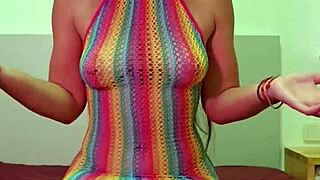 i stretch my latina ass gaping with huge zucchini till squirting cum