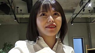 i had affair with hot beautiful office lady she's so tight and perfect damn