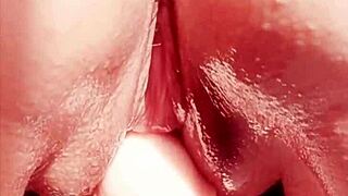 wanna see this mature's huge oiled pussy lips spread wide for toys?