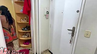 Fui na casa dela pra foder lesbica com brinquedos uma na outra?