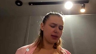 Horny teen fingers shaved pussy to orgasm right in public outdoors