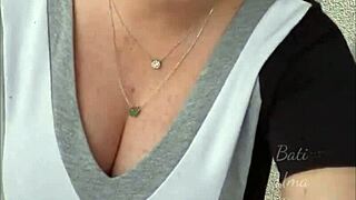 Barbara Evans pregnant jerks off for you