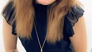 hey quick pussy tease at work got me so wet