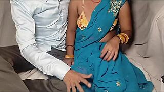 Desi Wife's Hairy Pussy Gets Hard Fucked In Close-Up Quickie