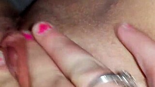 playing with my wet pussy feels so good 😩💦