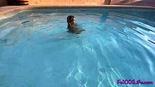 poolside blowjob pov with squirting babe licking ass and huge cock cumshot