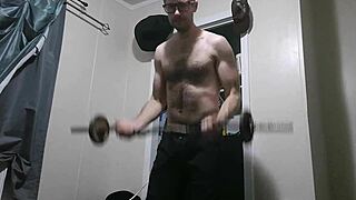 Hunghank69 Update 32 - Skinny Muscular Babe Jerk Instructions Workout Cumshot!