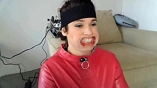 Wife's Head Locked to Fucking Machine Delivers Gagging Deepthroat Cum Swallow Blowjob Masterpiece