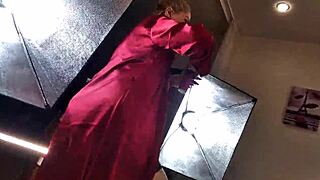 mature slut wife in red satin negligee ponytail sucks dick next door