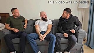 PIZZA DELIVERY TURNS INTO BILLE STAR 3ON1 DP DAP PISS AND MESSY CUM