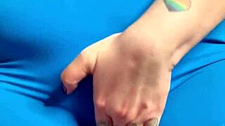 After Workout, Her Juicy Pussy Lips Drip With Wet Cum Delights