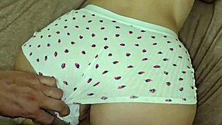 doesn't my stepsister's natural body and tight pussy that farts on penetration make your dick throb hard?
