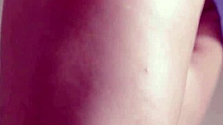 Indo babe with super fat ass tries new satin lingerie while rubbing her juicy pussy 😍🍑🔥