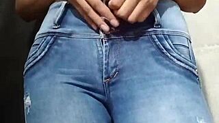 whoops 18yo teen's tight wet pussy video accidentally sent to teacher in her bedroom
