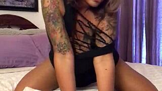 wanna watch me seduce with my glass dildo till i squirt everywhere??