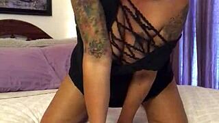 wanna watch me seduce with my glass dildo till i squirt everywhere??