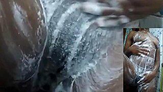 cyndy blackslave masturbating in shower, squirting close up