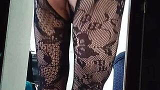 Valentina craves massive shemale cock now