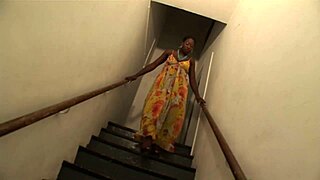 BLACK BRITISH MOMMY BENT OVER BLOWJOB IN BROKEN LIFT! BIG TITS BOUNCING!