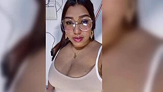Colombian couple's steamy morning fuck ends with hot creampie kiss