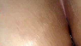 ARAB DUBAI GIRLFRIEND morning SEX before work - REAL UAE creampie POV