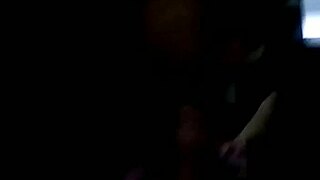 Dominican latina mommy sucks white cock eagerly